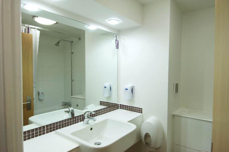 Premier Inn Skipton North Gargrave Bagian luar foto